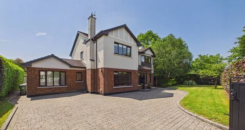 Spacious suburban home for 950k in Ballincollig