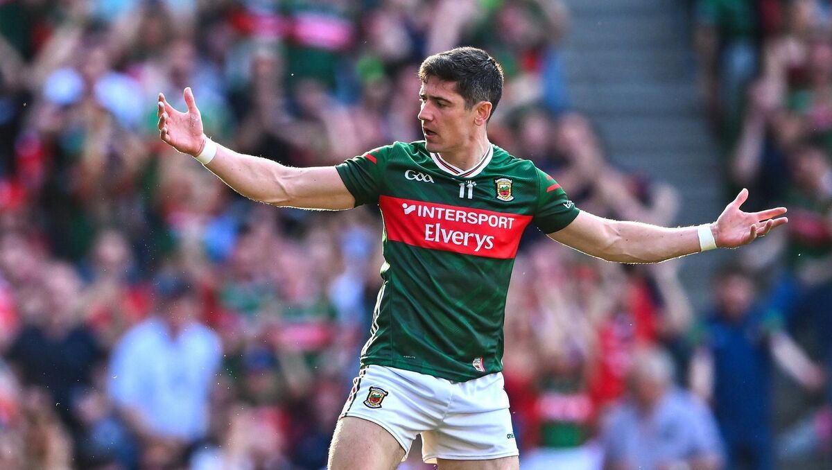 LOFTY AMBITIONS: Conor Loftus gets the crowd going after the third goal at Croke Park. Pic: Piaras Ó Mídheach/Sportsfile