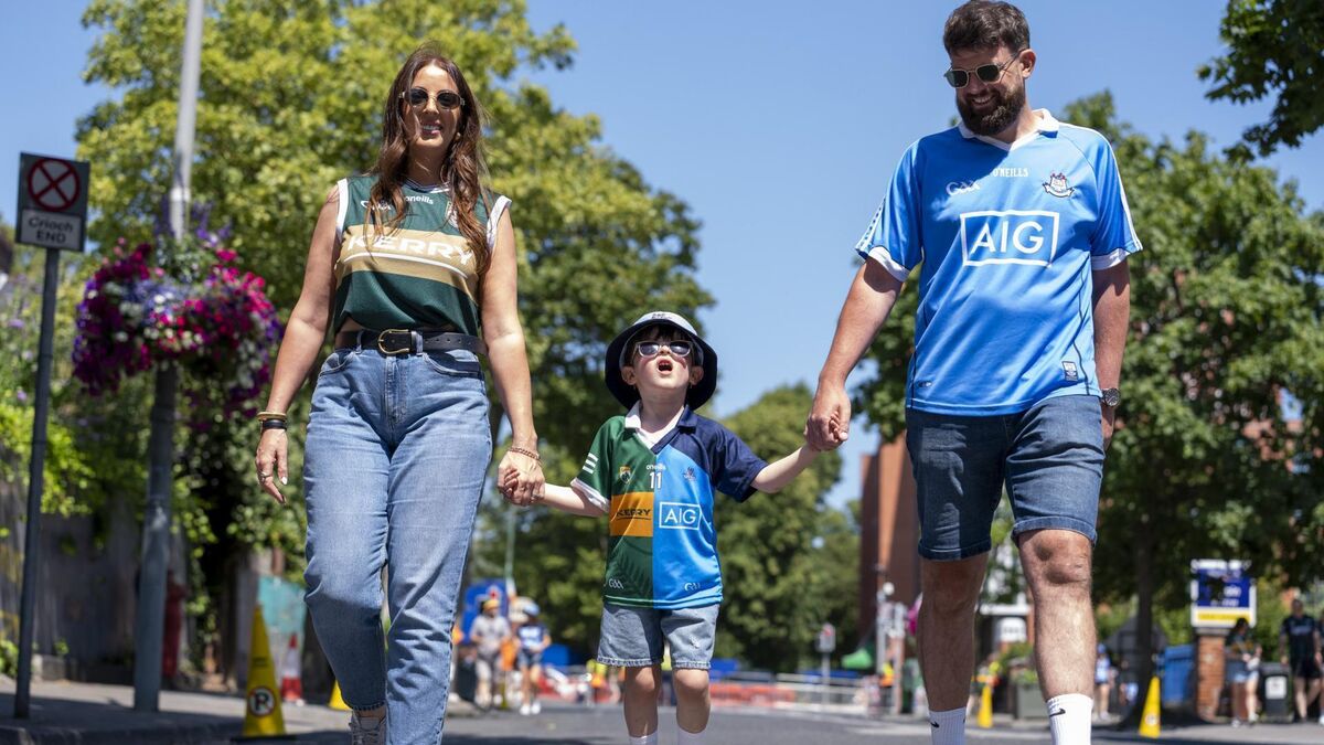 Minute-by-minute live updates from Dublin v Kerry in the All-Ireland SFC semi-final