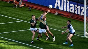 <p>HAND OF SEÁN; Seán O'Brien scores his side's second goal. Pic: Daire Brennan/Sportsfile</p>