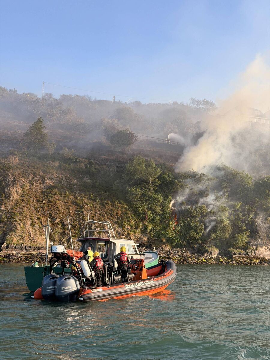 Fire fighters are battling a significant gorse fire in near Crosshaven in county Cork which is causing concern for local residents in the area. Picture: Rory Conlon Fire fighters are battling a significant gorse fire in near Crosshaven in county Cork which is causing concern for local residents in the area. Picture: Rory Conlon