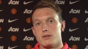 New Manchester United deal for Phil Jones