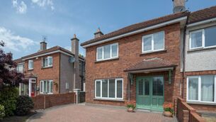 <p>79 The Lawn, Coolroe Meadows, Ballincollig, Cork</p> <p>79 The Lawn, Coolroe Meadows, Ballincollig, Cork</p>