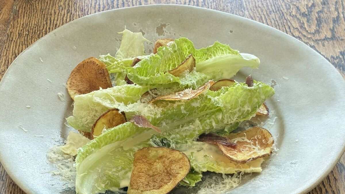 Caesar Salad with Potato Crisps