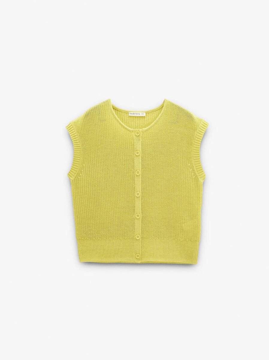 Fashion Mesh Waistcoat, €25.99, Parfois Fashion Mesh Waistcoat, €25.99, Parfois