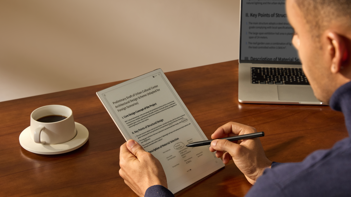 The 300 ppi resolution ensures documents appear sharp and legible. Picture: iFytek