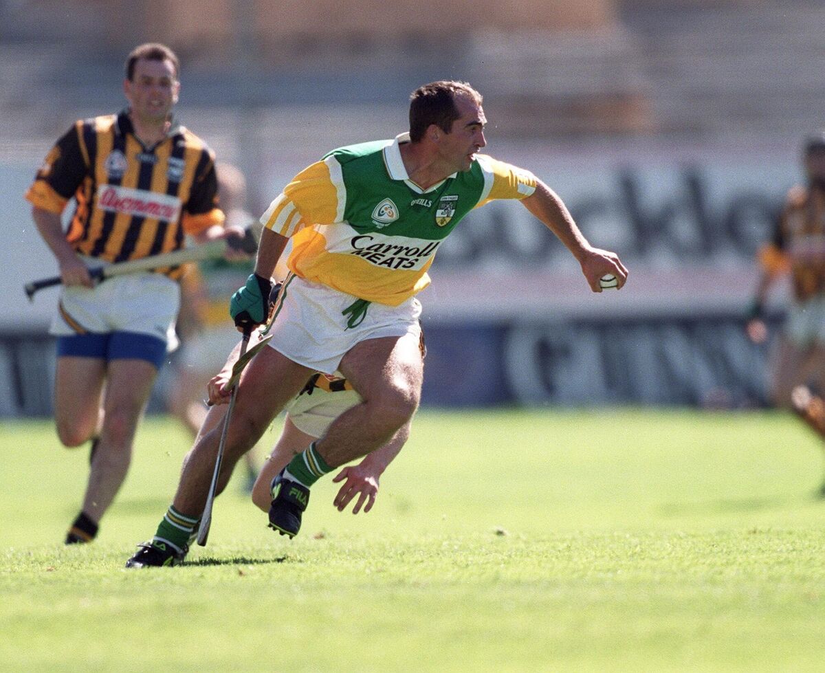 Johnny Dooley taking on the Kilkenny defence. Picture: INPHO/Patrick Bolger Johnny Dooley taking on the Kilkenny defence. Picture: INPHO/Patrick Bolger