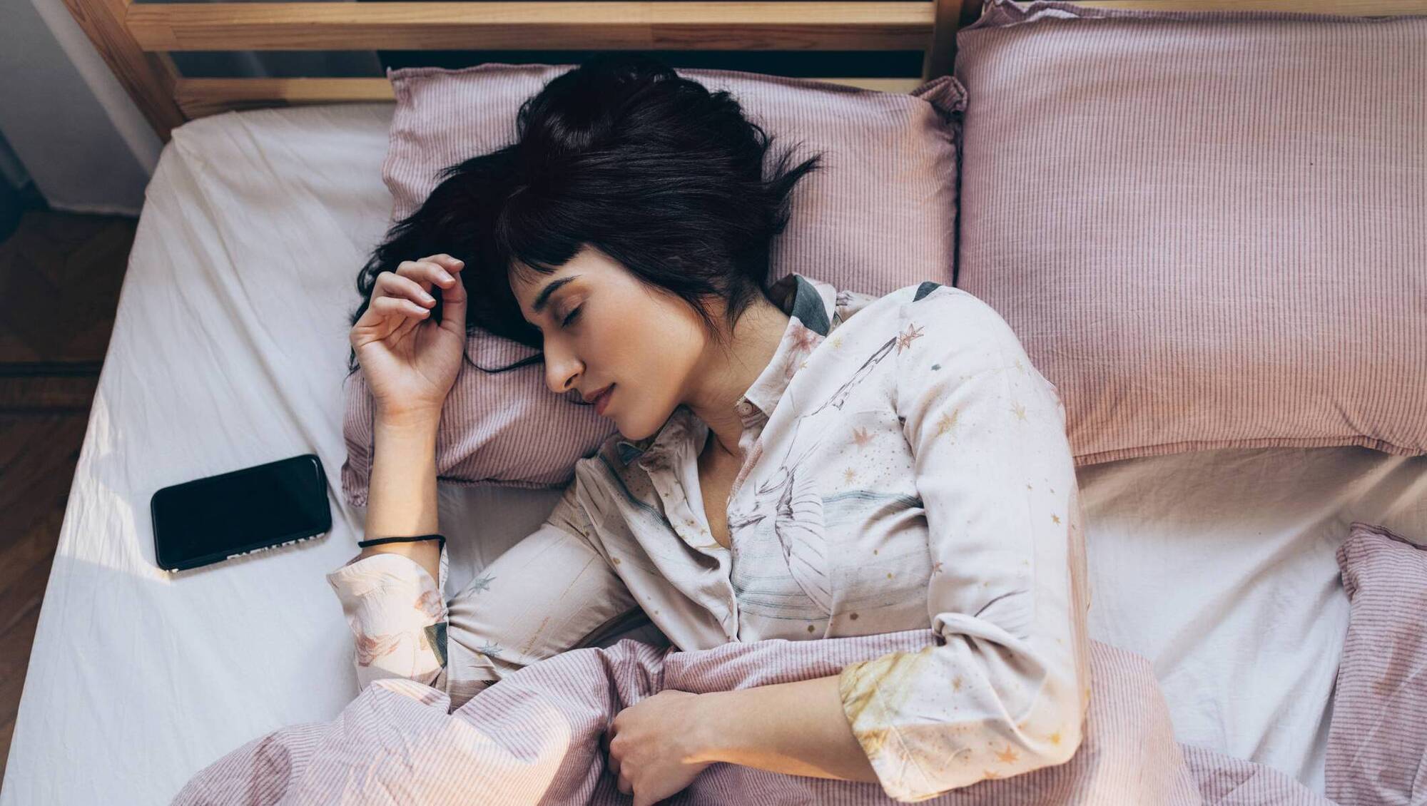 What is 'sleepmaxxing', and is it the latest trend we don’t need?