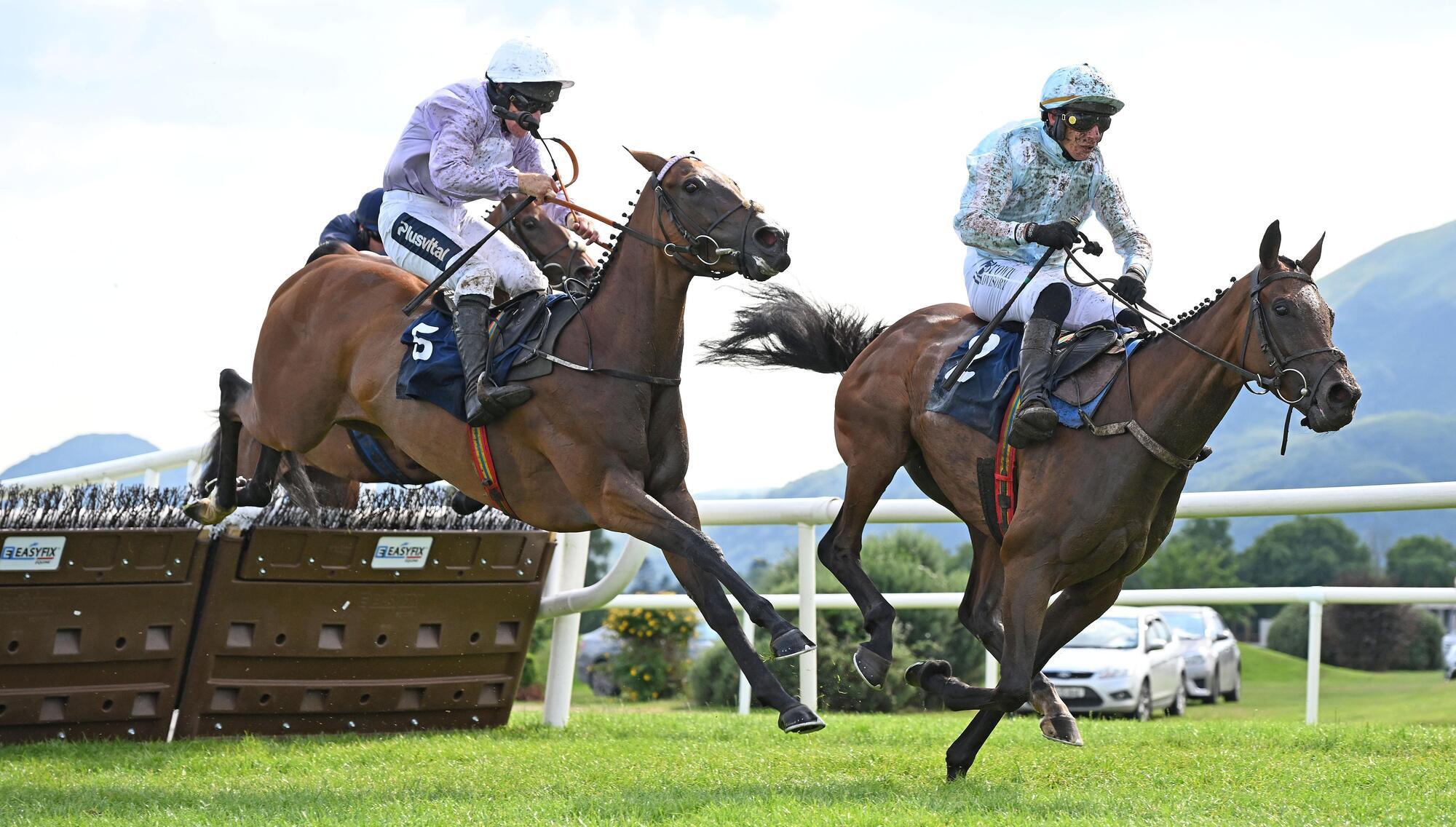 Run For Mahler and Philip Enright (left) pip Murcia to post at the Killarney July festival. Pic: Healy Racing