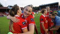 Becky Watkins and Halle Harcourt celebrate winning 18/7/2026