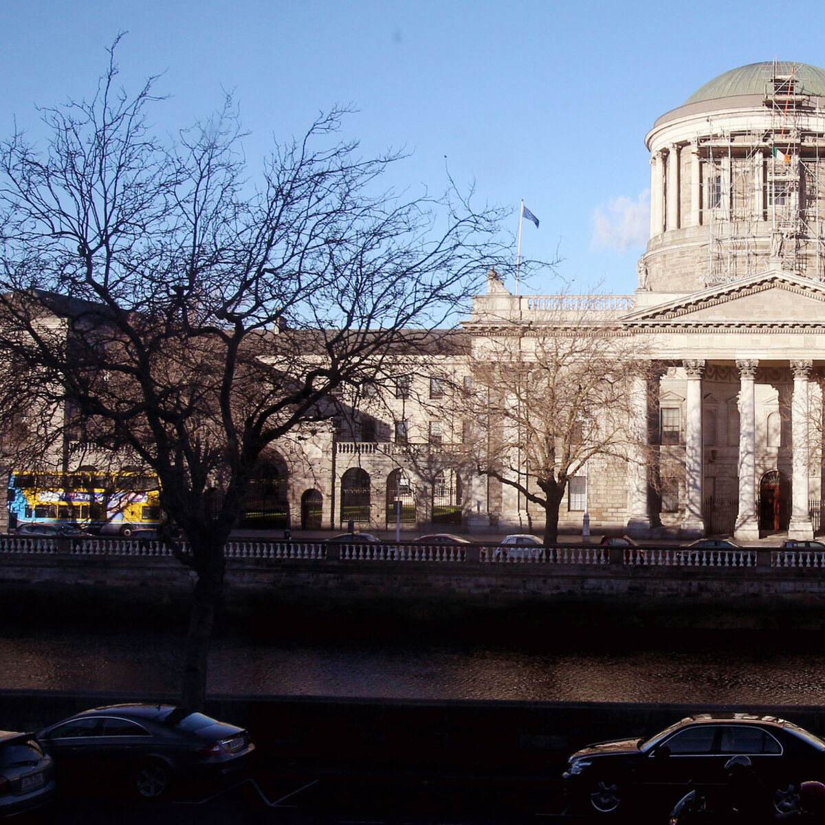 irishexaminer.com - Cillian Sherlock - Gambling regulator threatens prediction market with High Court action