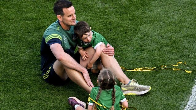 <p>Limerick coach Paul Kinnerk with his son Paul and daughter Enya after the GAA Hurling All-Ireland Senior Championship Final match between Galway and Limerick at Croke Park in Dublin. Photo by Daire Brennan/Sportsfile</p>