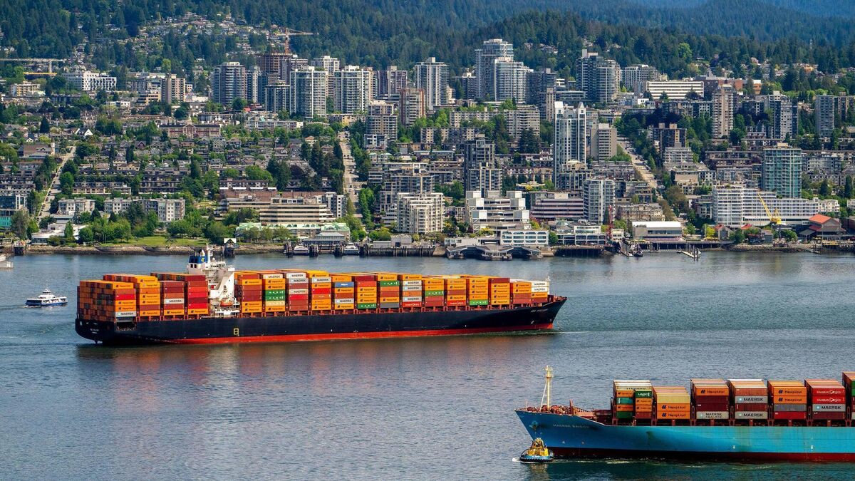 Trump rekindles trade war with 50% tariff threat on Canadian goods