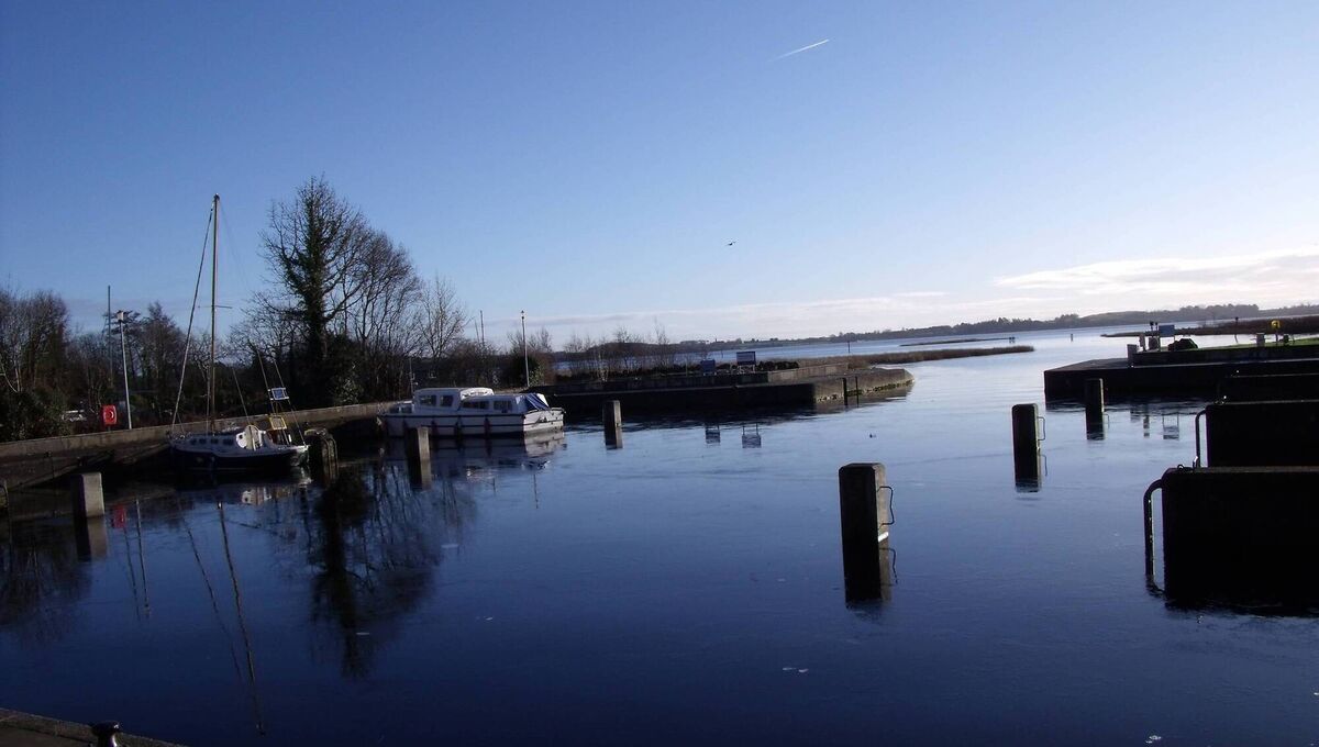 Adjacent to the forest park is a marina giving access to the Shannon waterway system. Adjacent to the forest park is a marina giving access to the Shannon waterway system.