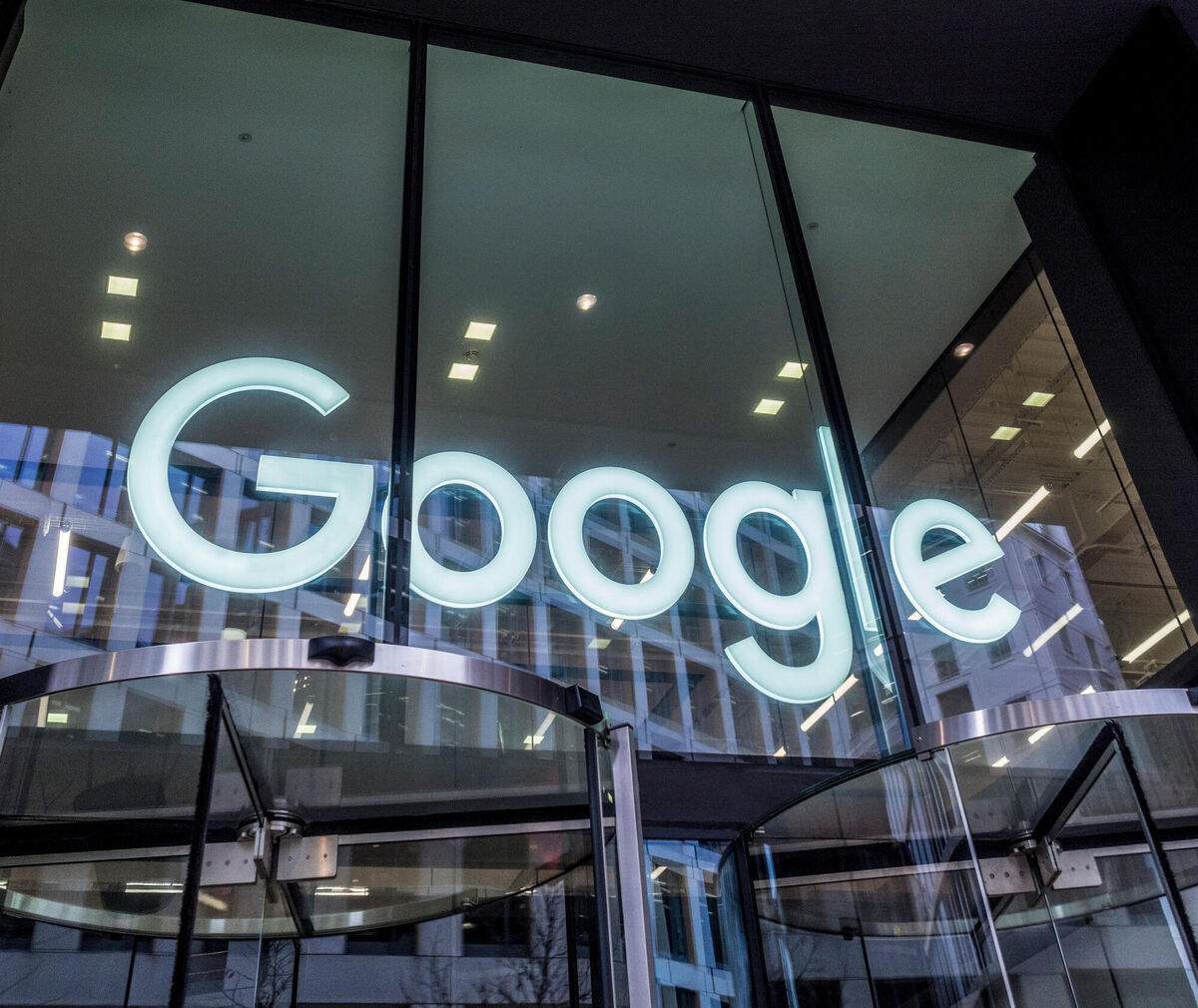 The company’s cloud backlog, a measure of contracted work that hasn’t yet been recorded as revenue, grew to $514bn, up from roughly $460bn a quarter earlier.