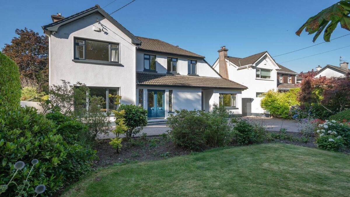 The Rolls Royce of Rochestown: Elegant €1.5m Cork home offers luxury living and landscaped grounds