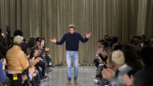 <p>Fashion designer Jonathan Anderson acknowledges the applause of the audience during the Dior Homme Menswear Fall/Winter 2026-2027 show as part of Paris Fashion Week. Anderson bringing Dior to Dublin feels so significant. Picture:  etty Images</p>