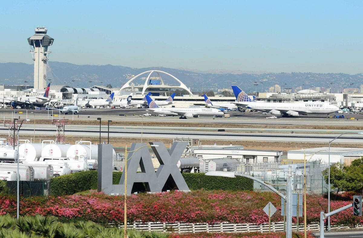 Los Angeles International Airport from where an Irish mother and her seriously-injured daughter were denied access to a business lounge by Aer Lingus. Picture: Fredric J. Brown/AFP/Getty Images Los Angeles International Airport from where an Irish mother and her seriously-injured daughter were denied access to a business lounge by Aer Lingus. Picture: Fredric J. Brown/AFP/Getty Images