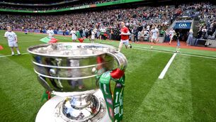 <p>Mayo players run past the Sam Maguire Cup ahead of the GAA Football All-Ireland Senior Championship final match between Kerry and Mayo at Croke Park in Dublin. Photo by Stephen McCarthy/Sportsfile</p> <p>Mayo players run past the Sam Maguire Cup ahead of the GAA Football All-Ireland Senior Championship final match between Kerry and Mayo at Croke Park in Dublin. Photo by Stephen McCarthy/Sportsfile</p>