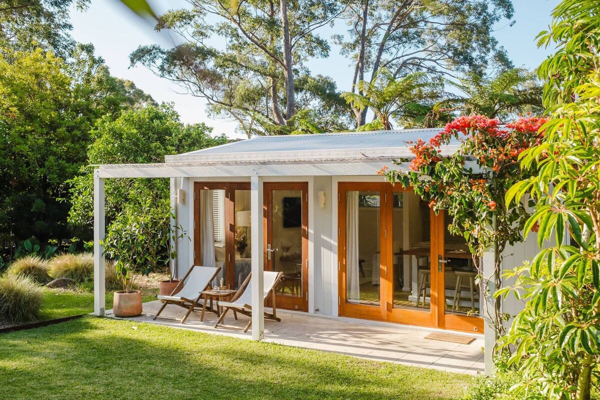 A back garden residential build under the recent PP exemption remains dependent on the main home for power, water and wastewater utilities. A back garden residential build under the recent PP exemption remains dependent on the main home for power, water and wastewater utilities.