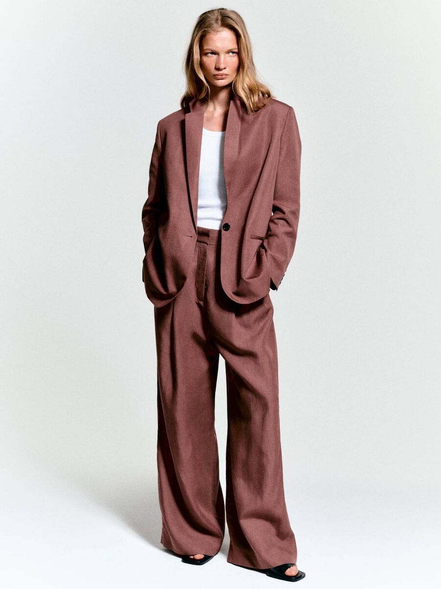 Linen Co-Ord at COS. Linen Co-Ord at COS.