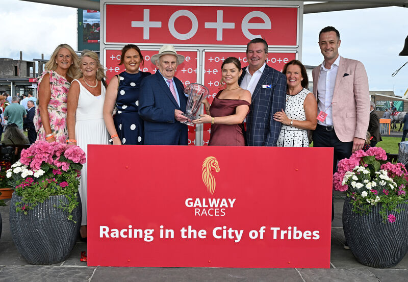 Mr Hollywood won the Tote Guaranteed 50K Placepot Maiden Hurdle for Ronnie Lawrie. Mr Hollywood won the Tote Guaranteed 50K Placepot Maiden Hurdle for Ronnie Lawrie.