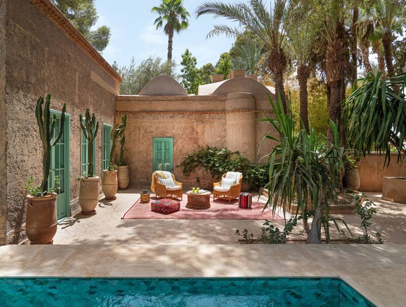 Surrounded by gardens and generous outdoor spaces, Jnane Rumi is our choice for families and milestone celebrations seeking privacy beyond the Medina. Surrounded by gardens and generous outdoor spaces, Jnane Rumi is our choice for families and milestone celebrations seeking privacy beyond the Medina.