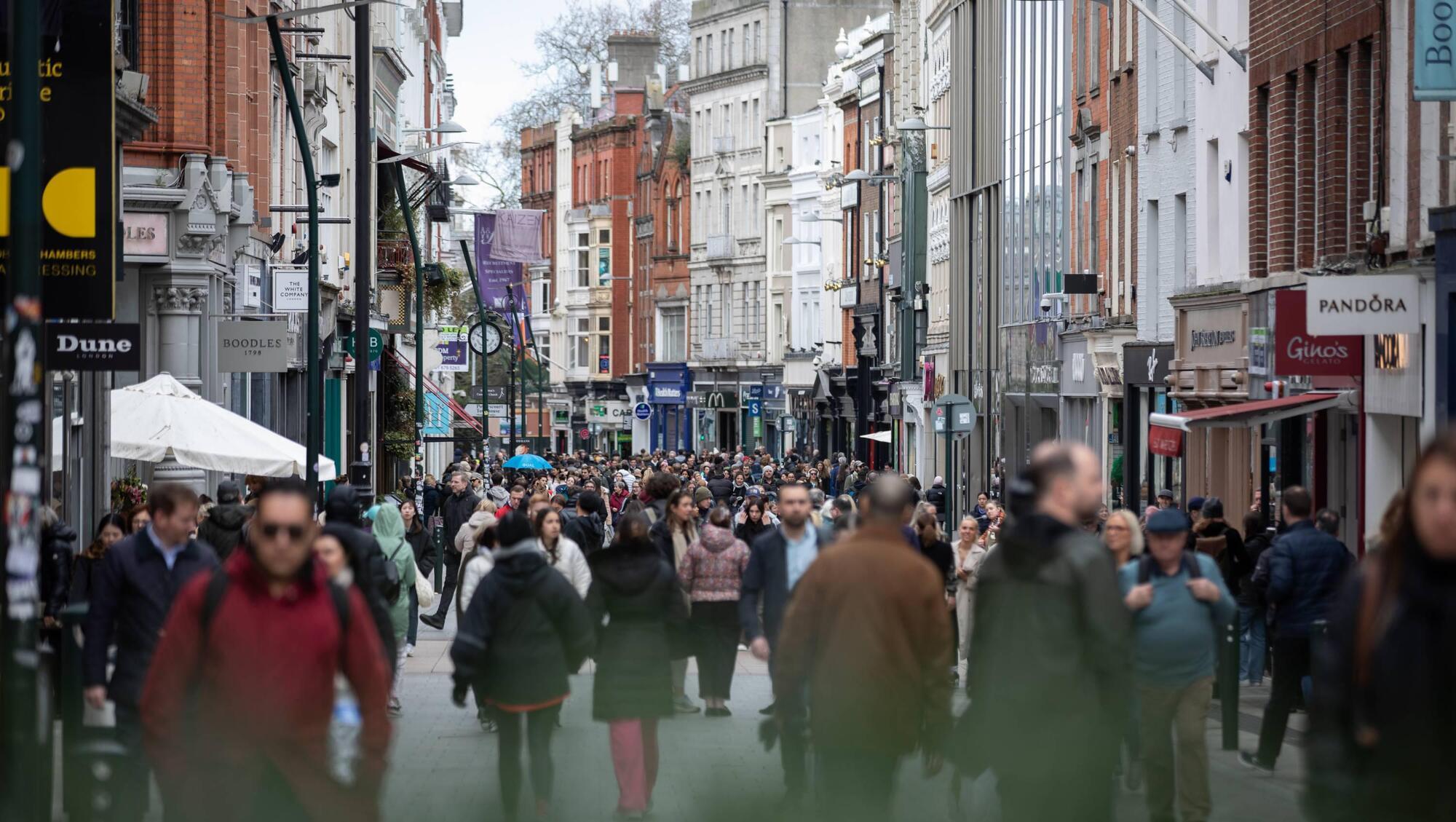 Inflation rate moderates to 3.1% as eurozone grows faster than expected