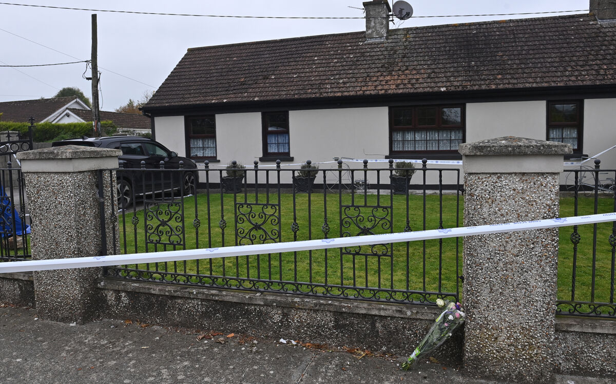 A bouquet of flowers at the house on Rockview Terrace, Doneraile, Co Cork, where the body of postman Barry Daly was found dead. Picture: Dan Linehan A bouquet of flowers at the house on Rockview Terrace, Doneraile, Co Cork, where the body of postman Barry Daly was found dead. Picture: Dan Linehan