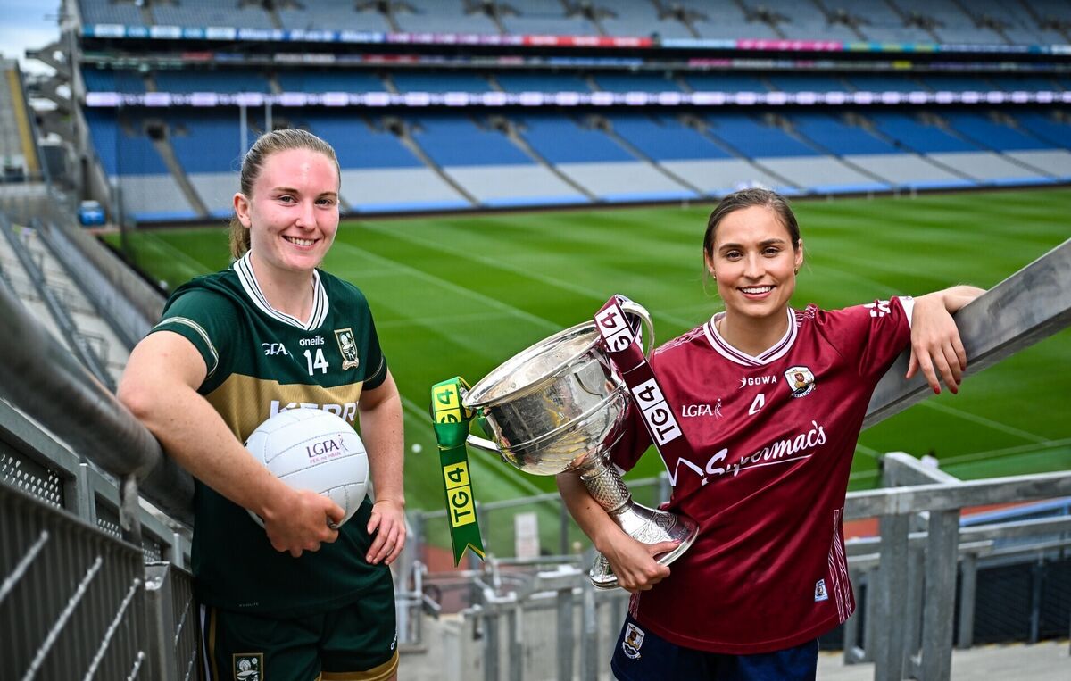 PERCHED: Kerry footballer Síofra O’Shea and Geraghty pose at Croke Park. Pic: Piaras Ó Mídheach/Sportsfile PERCHED: Kerry footballer Síofra O’Shea and Geraghty pose at Croke Park. Pic: Piaras Ó Mídheach/Sportsfile