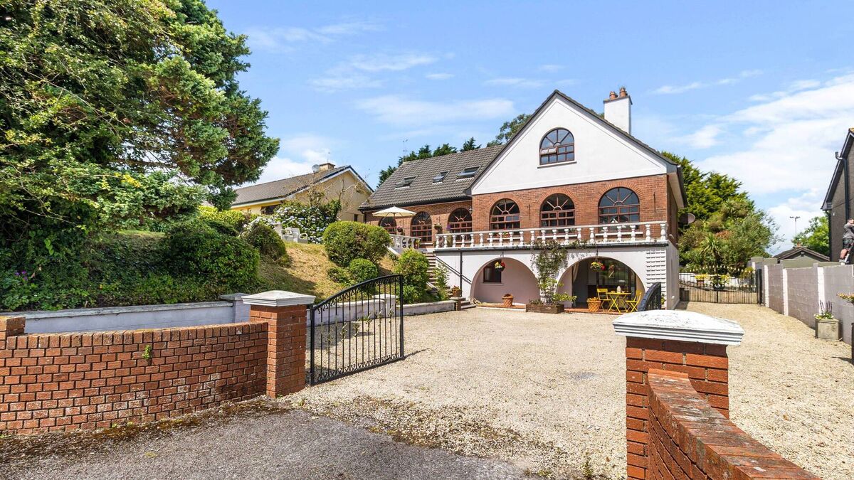 Inside Lisaniska: Youghal home with sea views and five bedrooms for €530k