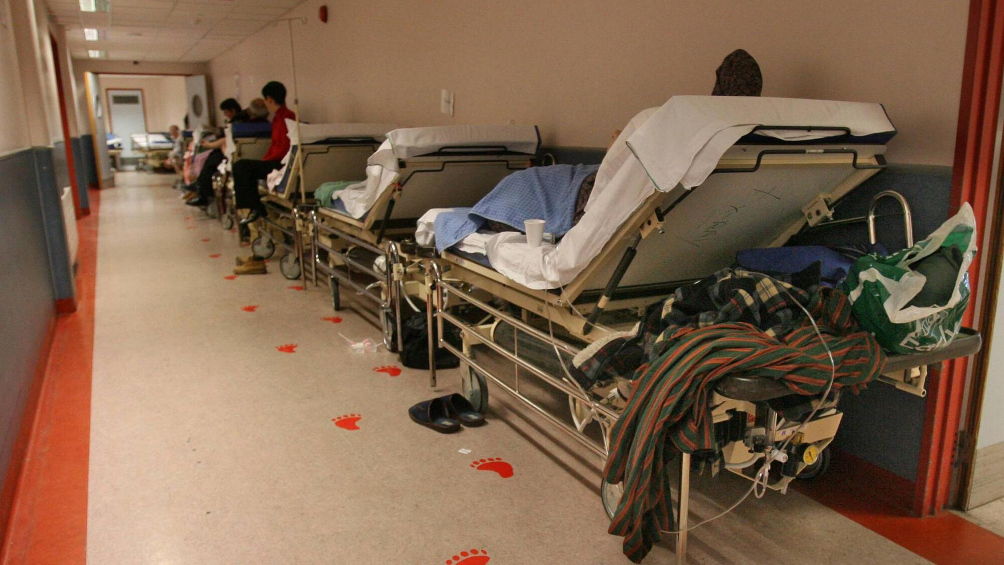 Record July overcrowding sees 10,300 patients left without hospital beds