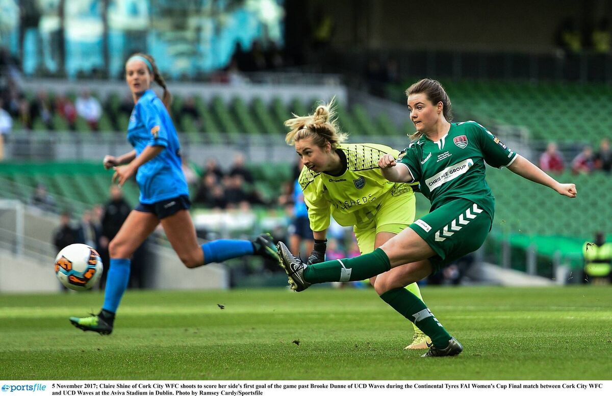Clare Shine of Cork City WFC shoots past Brooke Dunne of UCD Waves during the Continental Tyres FAI Women's Cup Final. Photo by Ramsey Cardy/Sportsfile