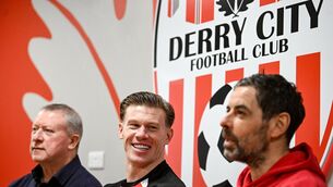 <p>Derry City's James McClean with Chairman Philip O’Doherty and Manager Tiernan Lynch. Picture: Ramsey Cardy/Sportsfile.</p>