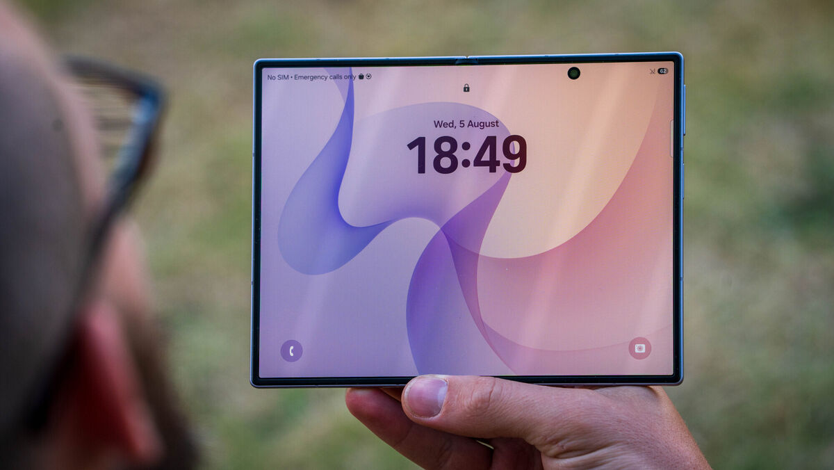Unfolding the 7.6-inch, 4:3 display reveals an incredible canvas for movies and gaming. Picture: Noel Campion