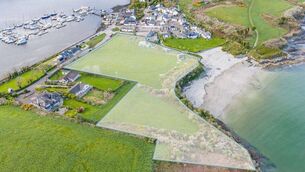 <p>Castlepark lands for sale, Kinsale</p>