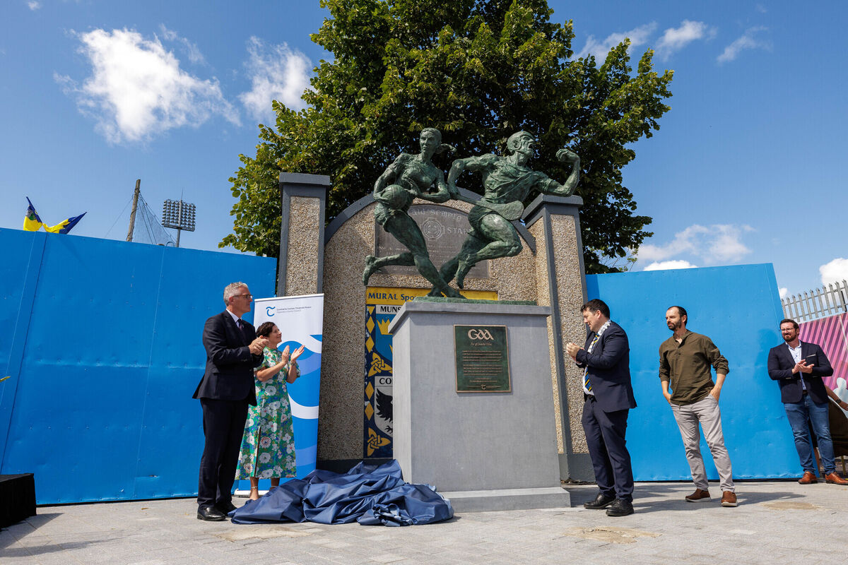 GAA uachtarán Jarlath Burns, Tipperary County Council cathaoirleach Fiona Bonfield, Thurles Municipal District cathaoirleach Sean Ryan, and sculptor Aidan Harte at the unveiling of the bronze sculpture, 'Ar gCluichi Fein' at Semple Stadium in Thurles, Co Tipperary. Picture: Dylan Vaughan GAA uachtarán Jarlath Burns, Tipperary County Council cathaoirleach Fiona Bonfield, Thurles Municipal District cathaoirleach Sean Ryan, and sculptor Aidan Harte at the unveiling of the bronze sculpture, 'Ar gCluichi Fein' at Semple Stadium in Thurles, Co Tipperary. Picture: Dylan Vaughan