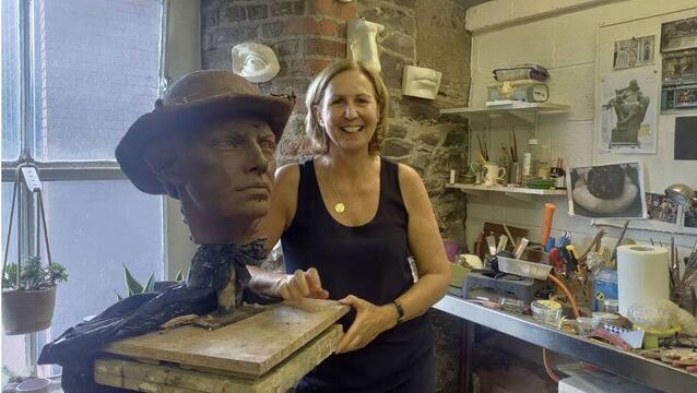 <p>Sculptor Elizabeth O’Kane who created Spiorad Ban Chiarraí (Spirit of the Kerry Women) unveiled last month in Tralee Town Park. Picture: Clodagh Finn</p>