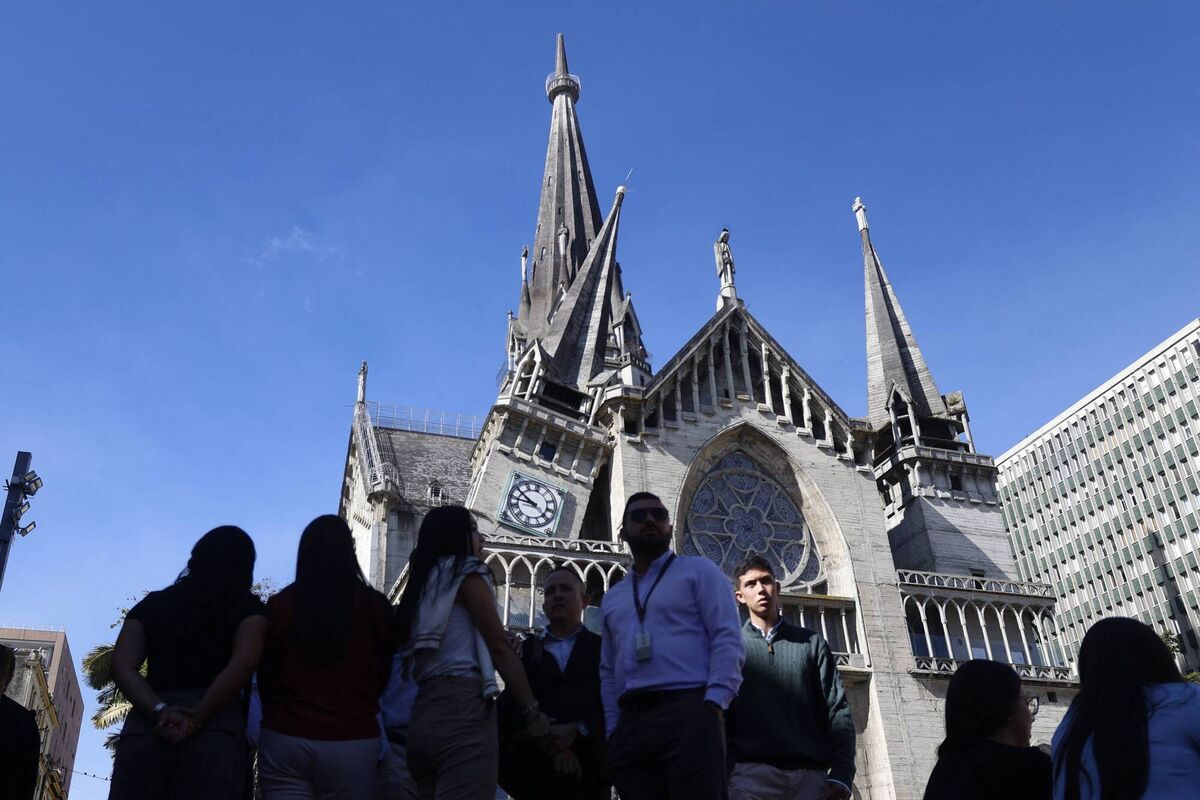 The damage sustained by the Manizales Cathedral are pictured after the earthquake in Manizales, Colombia, on August 10, 2026. (Photo by Jonh Bonilla / AFP via Getty Images)