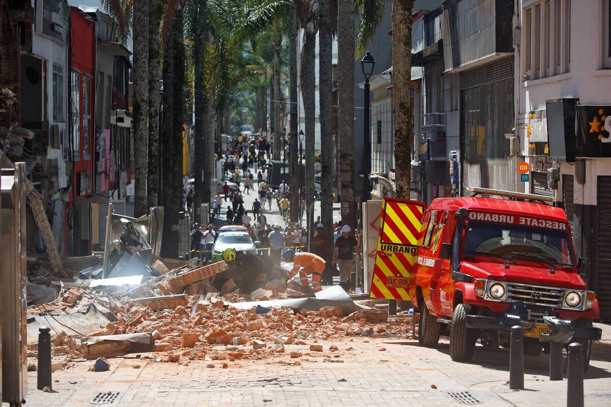 Members of an urban rescue team work after an earthquake in Manizales, Caldas department, Colombia, on Auguts 10, 2026. (Photo by John BONILLA / AFP via Getty Images)