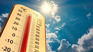 <p>Met Éireann has issued a status yellow high temperature warning for Leinster and Tipperary, which came into effect at 6am this morning and is vailed until 6am on Friday.</p> <p>Met Éireann has issued a status yellow high temperature warning for Leinster and Tipperary, which came into effect at 6am this morning and is vailed until 6am on Friday.</p>