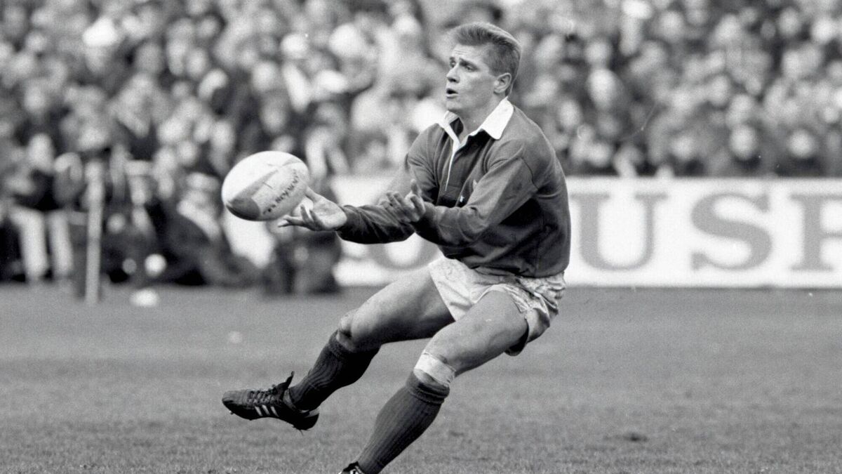 Former Wallabies and Ireland player Brian Smith dies aged 59