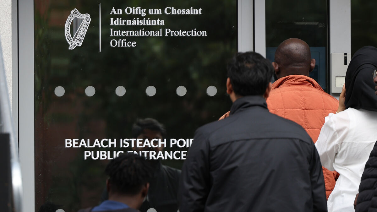 Staff exposed to asylum seekers' traumatic stories at risk of anxiety, depression and insomnia