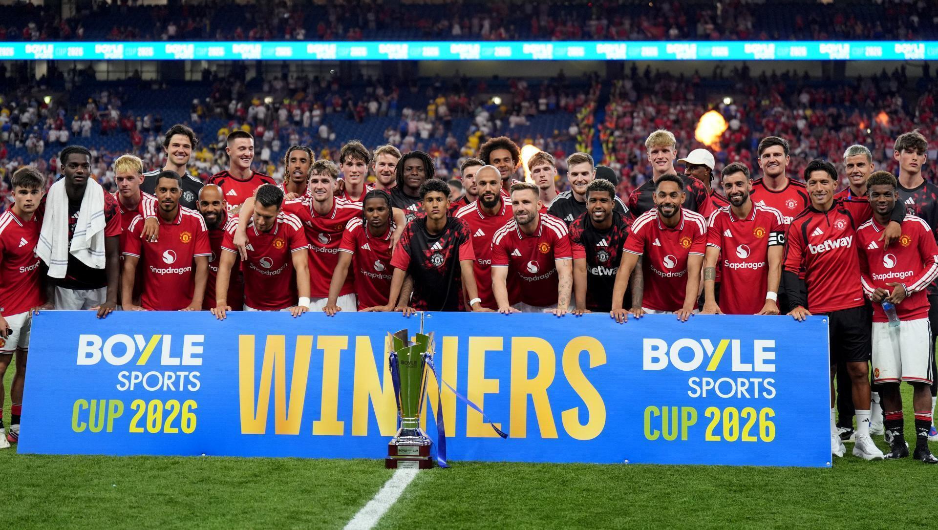 Photo: irishexaminer.com Manchester United bat Leeds United aux tirs au but à Croke Park