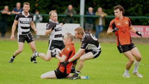 <p>Gene Casey wins the ball for Kiskeam against Castletownbere in the McCarhy Insurance Group Premier IFC at Inchigeela. Picture: John Tarrant</p> <p>Gene Casey wins the ball for Kiskeam against Castletownbere in the McCarhy Insurance Group Premier IFC at Inchigeela. Picture: John Tarrant</p>