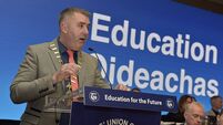 Union calls on Department of Education to make teaching more attractive