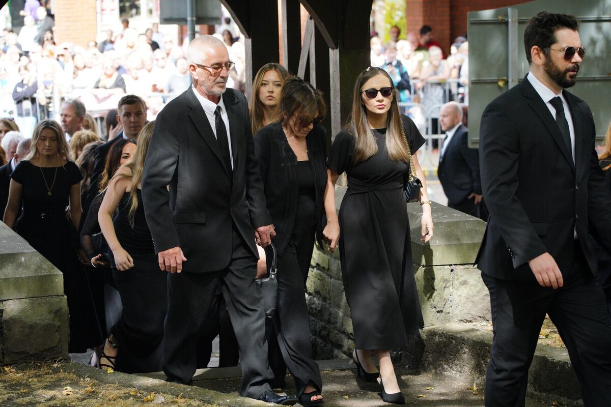 Mourners arriving for the funeral of Bonnie Tyler at Swansea Minster. Picture: Ben Birchall/PA Mourners arriving for the funeral of Bonnie Tyler at Swansea Minster. Picture: Ben Birchall/PA