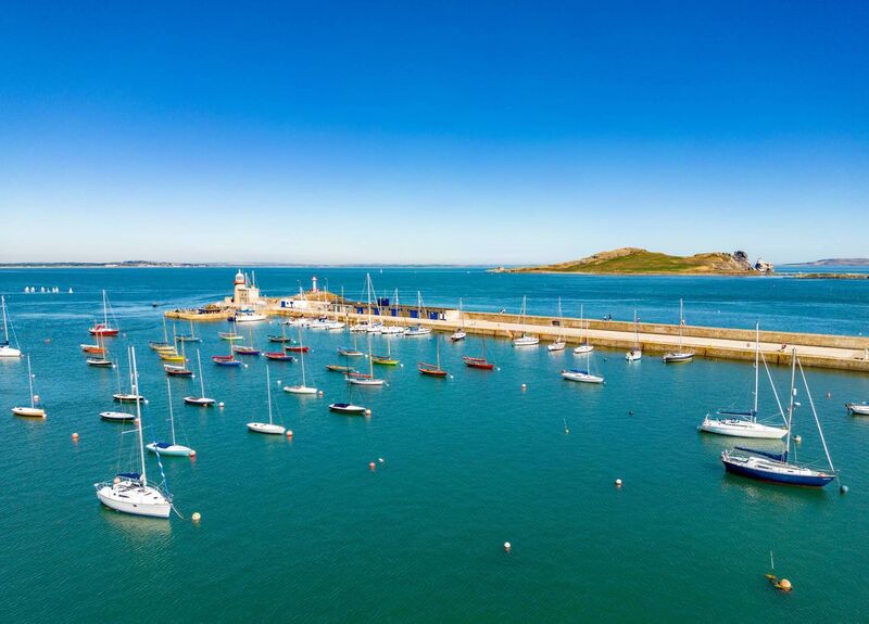 A cruise around Dublin Bay is a stress free fun day out