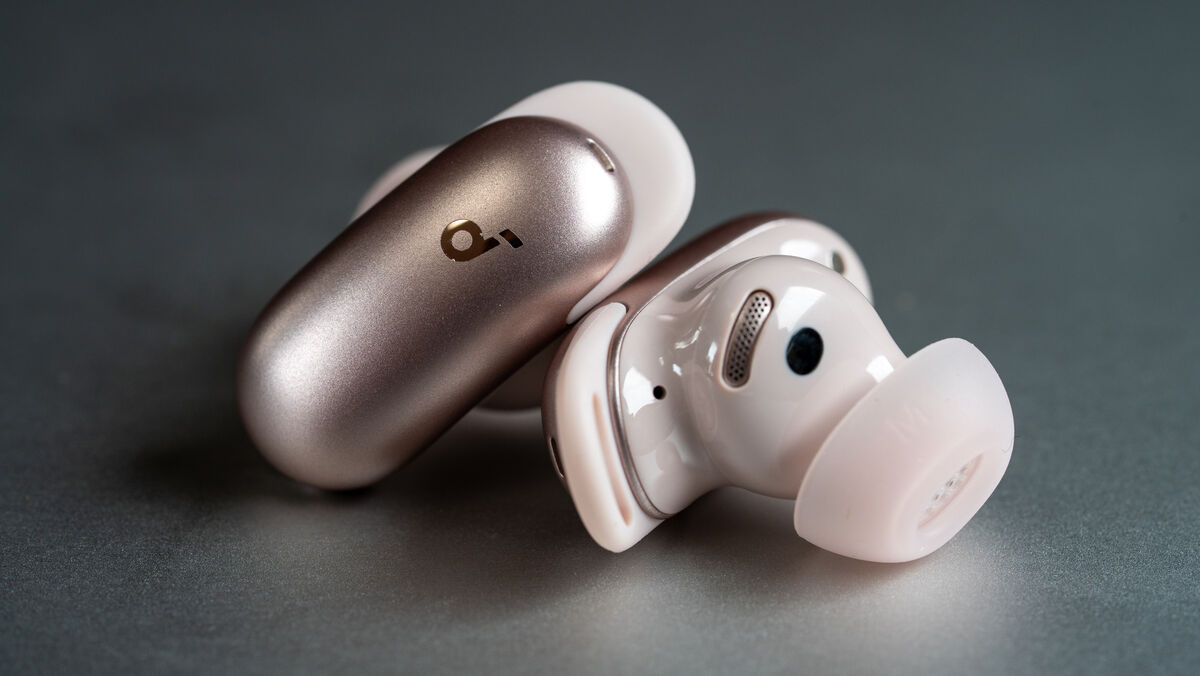 The 9.2mm drivers deliver a punchy, well-balanced sound that avoids feeling muddy even when I turn up the bass. Picture: Noel Campion The 9.2mm drivers deliver a punchy, well-balanced sound that avoids feeling muddy even when I turn up the bass. Picture: Noel Campion