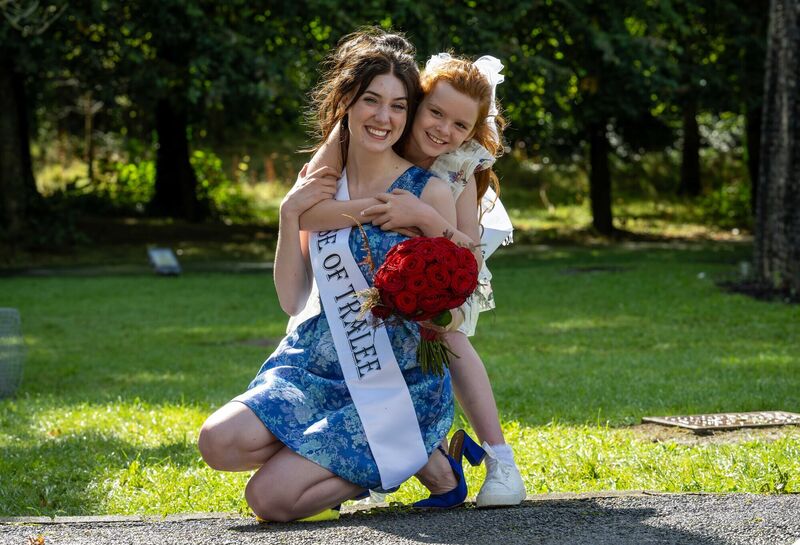 International Rose of Tralee Caoilfhinn Ní Choiligh in Tralee Town Park with her Rose Bud Renesmee Taylor, from Camp Tralee. Picture: Domnick Walsh International Rose of Tralee Caoilfhinn Ní Choiligh in Tralee Town Park with her Rose Bud Renesmee Taylor, from Camp Tralee. Picture: Domnick Walsh